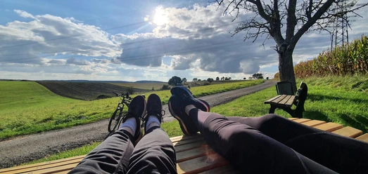 Relaxen am Radweg