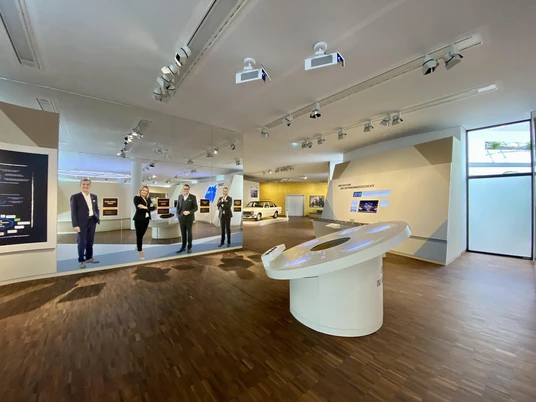 Finanzausstellung DVAG Marburg