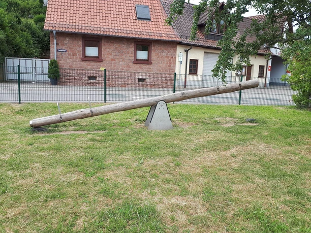 Spielplatz Bild 2