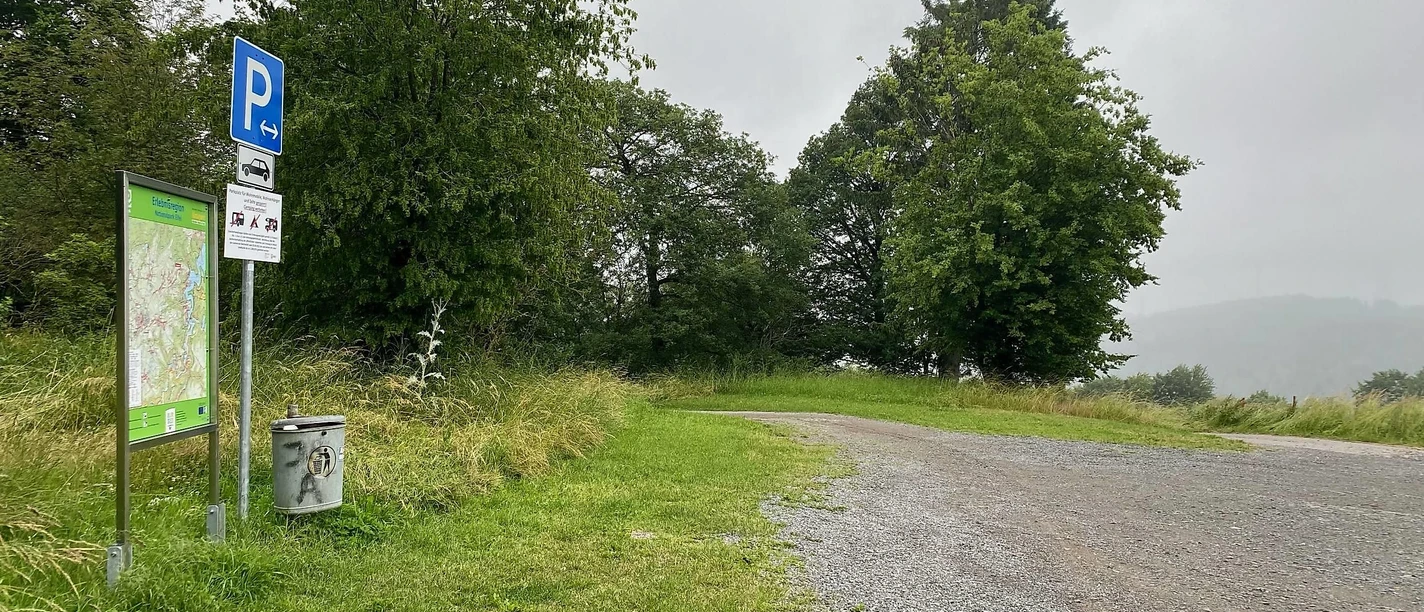 Wanderparkplatz Hövel Steckenborn