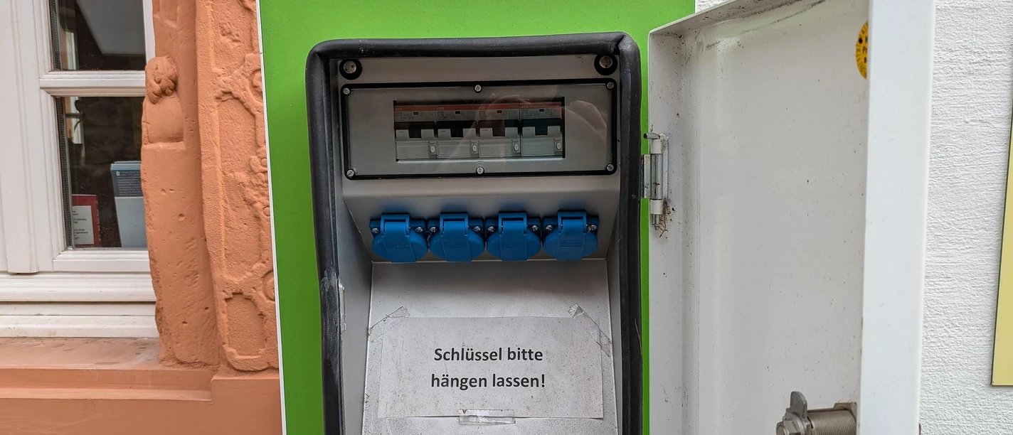 Ladestation Weinpavillion Siener Ladestation Weinpavillion Siener