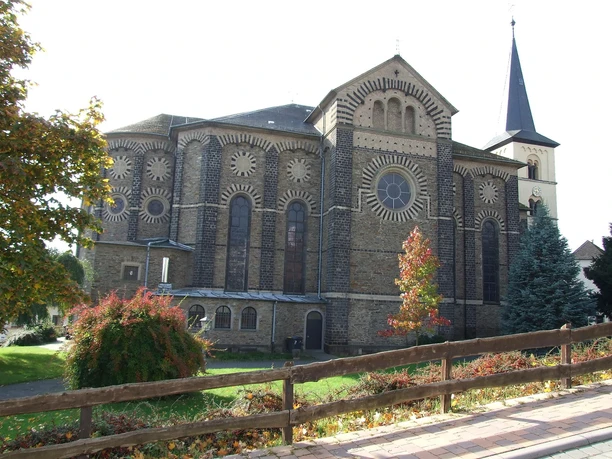 Pfarrkirche St. Arnulf