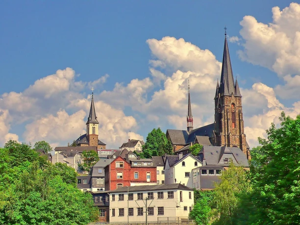 Blick auf Kirchen vom Radweg, Sven Wolff