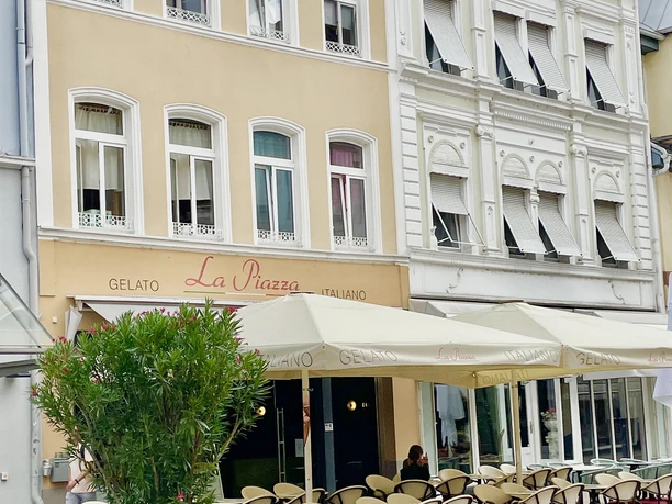 Eiscafé La Piazza auf der Maximilianstraße