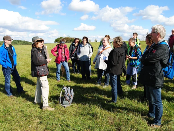 Gruppe auf Eifelkrimi-Wanderweg