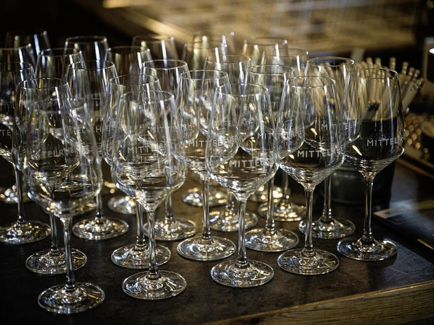 wein date gläser