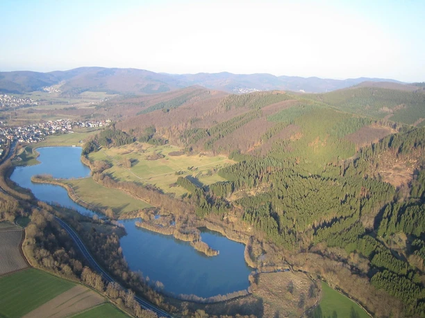Luftbild Perfstausee in Biedenkopf-Breidenstein
