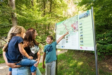 Eichhörnchenweg-Eingangstafel