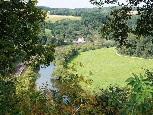 Lahn kurz hinter Villmar