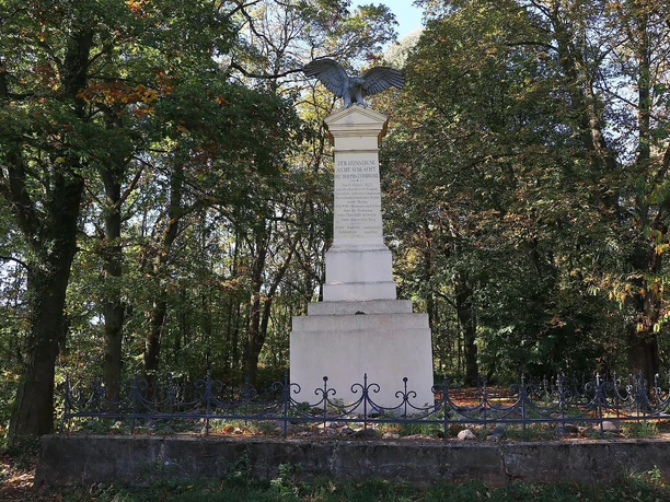 Granadenkmal Wasserliesch (01)