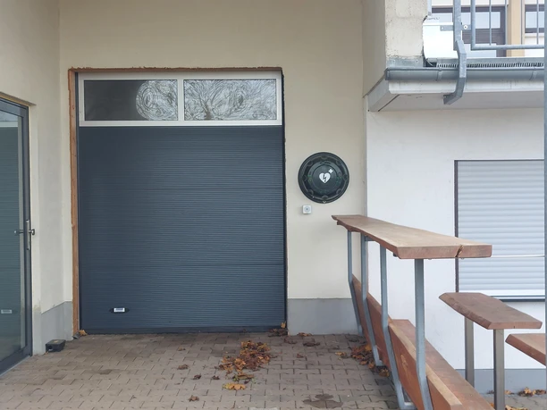 Defi am Feuerwehrgerätehaus