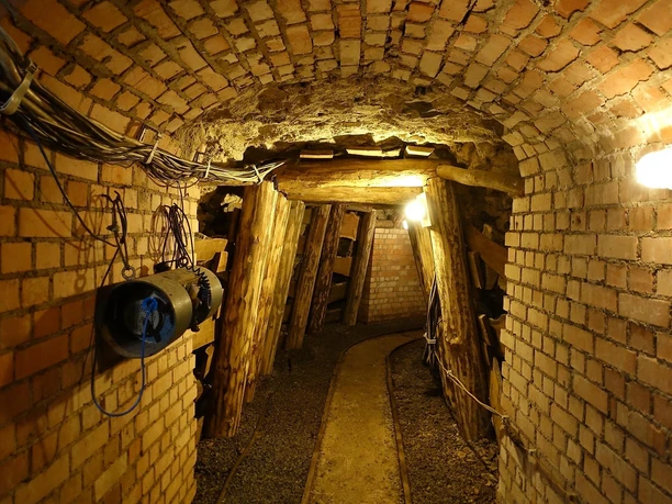 Gang "Tiefer Stollen"