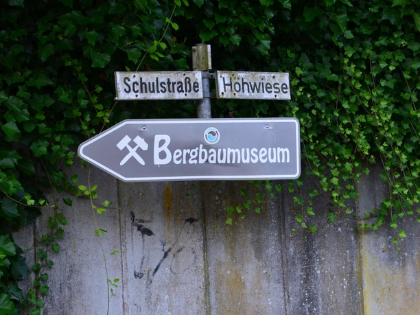 Bahnhof Sassenroth