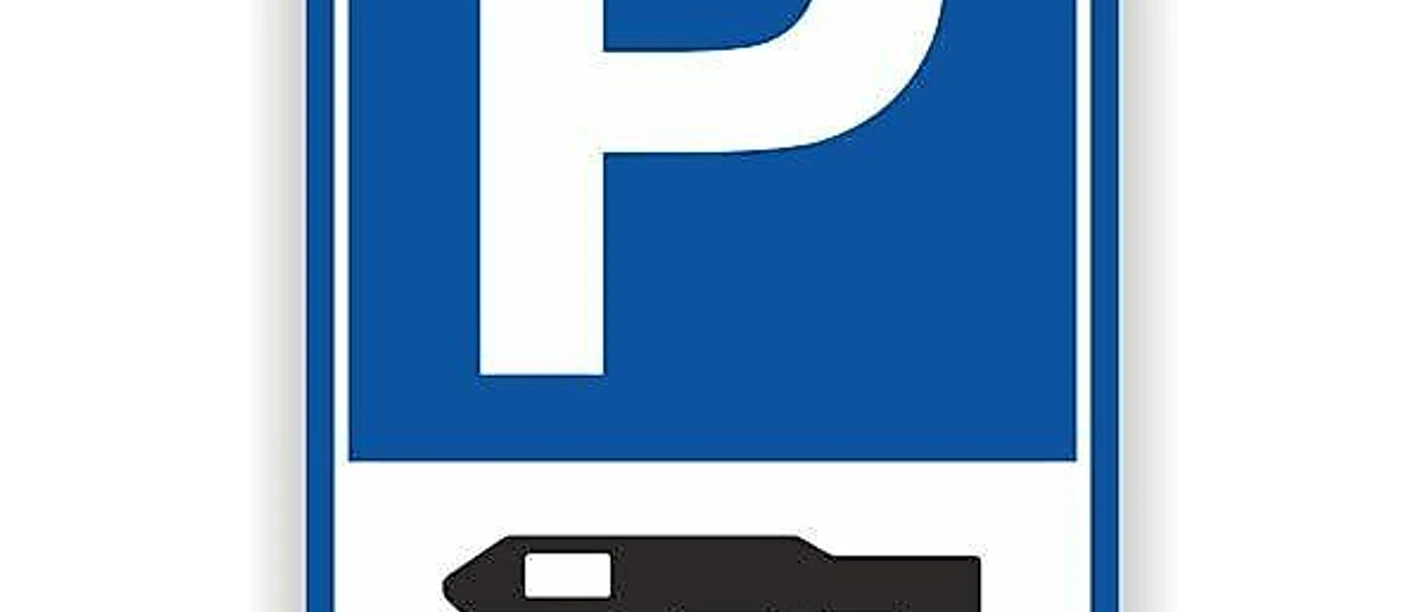 Schild Wohnmobilstellplatz