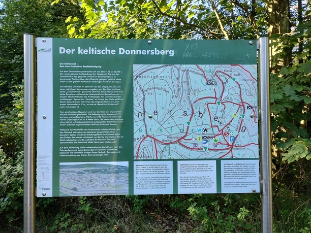 Infotafel Keltenwall