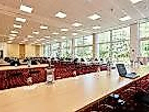 Bestuhlung Konferenzraum