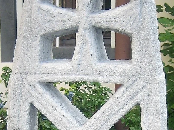 Merowingerkreuz nah