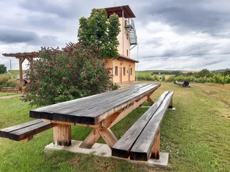 Rastplatz am Elsa-Schmitt-Turm