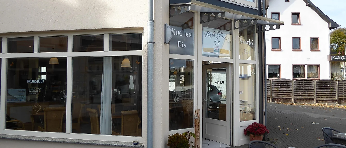 Cafe Petit Bleialf