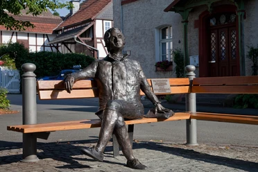 Goetheskultptur auf dem Goethe-Platz