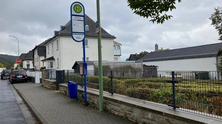 Bushaltestelle Rotebergschule Dillenburg