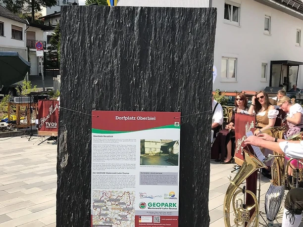 Dorfplatz Oberbiel