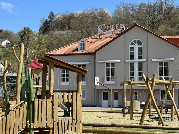 Köhler Stuben mit eigenem Spielplatz