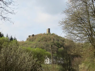 Burgruine Virneburg mit Kapelle