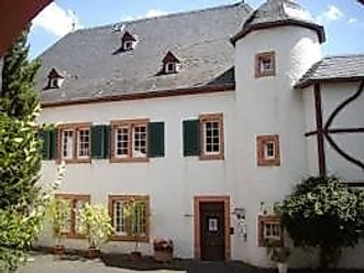 Pfarrhof außen