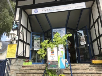 Eifelhaus Einruhr Eingangsbereich