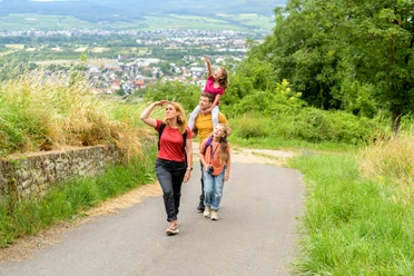 Familie mit Kindern in Ingelheim am Rhein