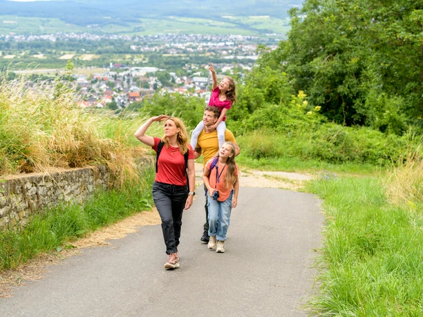Familie mit Kindern in Ingelheim am Rhein