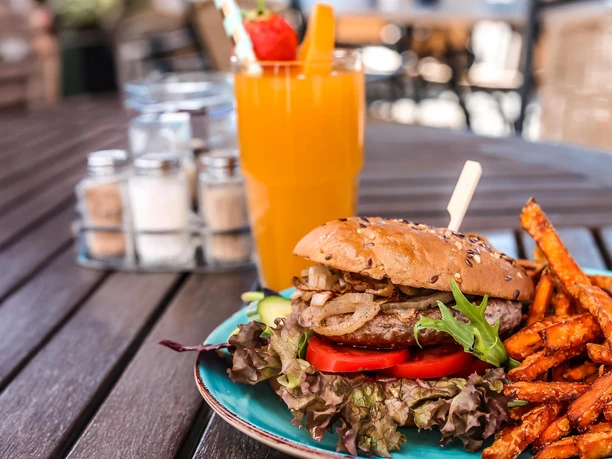 Burger im Restaurant Bürgerstube