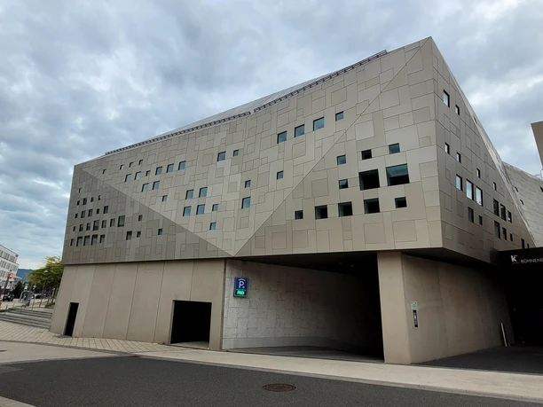 Parkhaus kING/WBZ/Rathaus