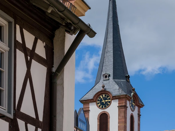 Kirchturm der Katholischen Kirche