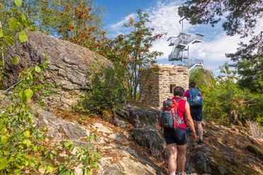 Aussichtsturm auf dem Spitzen Stein