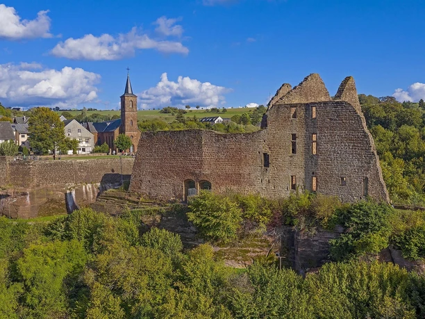 Burganlage Freudenburg (2)