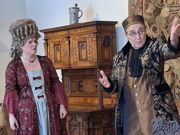 In der Ausstellung im Palais Papius