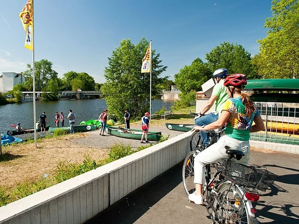 Lahnradweg trifft Kanufluss Lahn