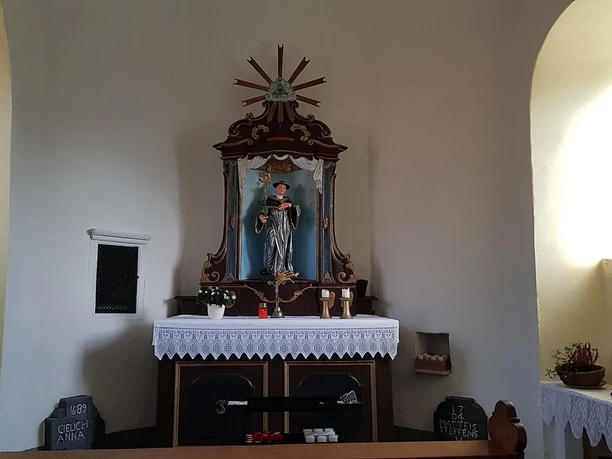 Altar der St. Leonhard Kapelle