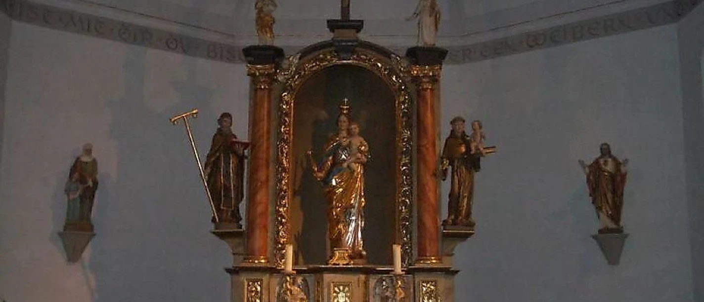 Kirche innen Kirche innen