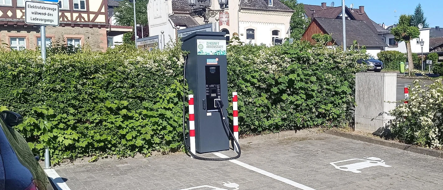 Ladesäule Postparkplatz