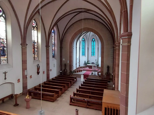 St. Andreas Kirche von Innen