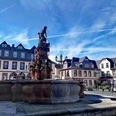 Marktplatz mit Brunnen