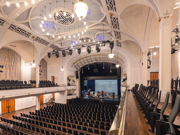 Landau Jugendstil-Festhalle, großer Saal