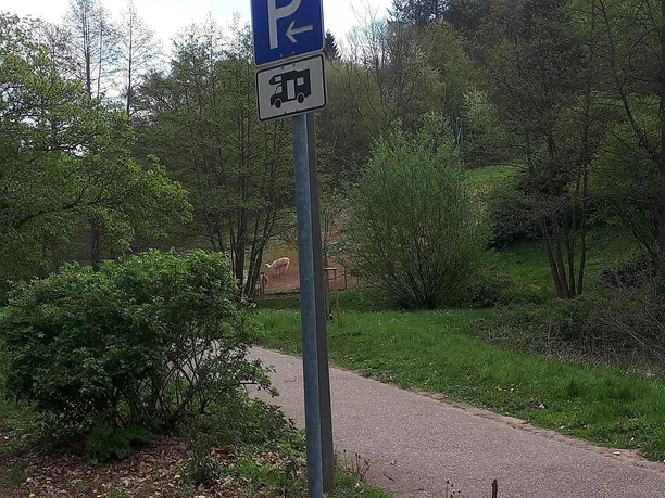 Wohnmobilstellplatz Schild