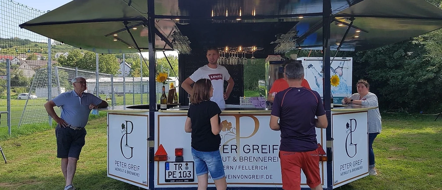Getränkestand am Moselstrand