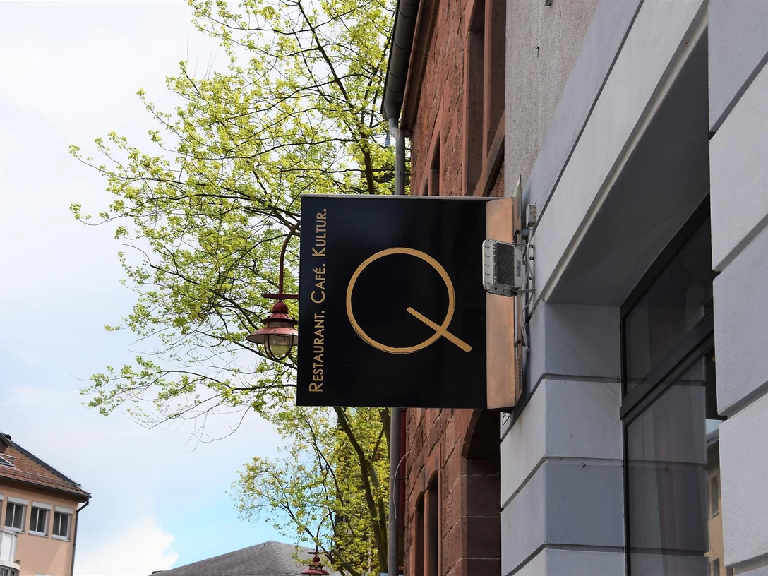 Q- Cafe, Club, Kultur in Marburg
