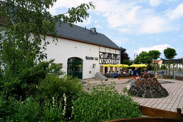 Vulkanhaus Strohn Außenansicht
