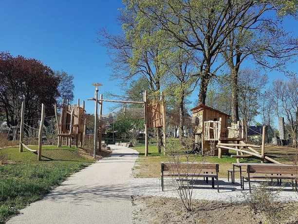 Baumhaus Steinbuschanlage